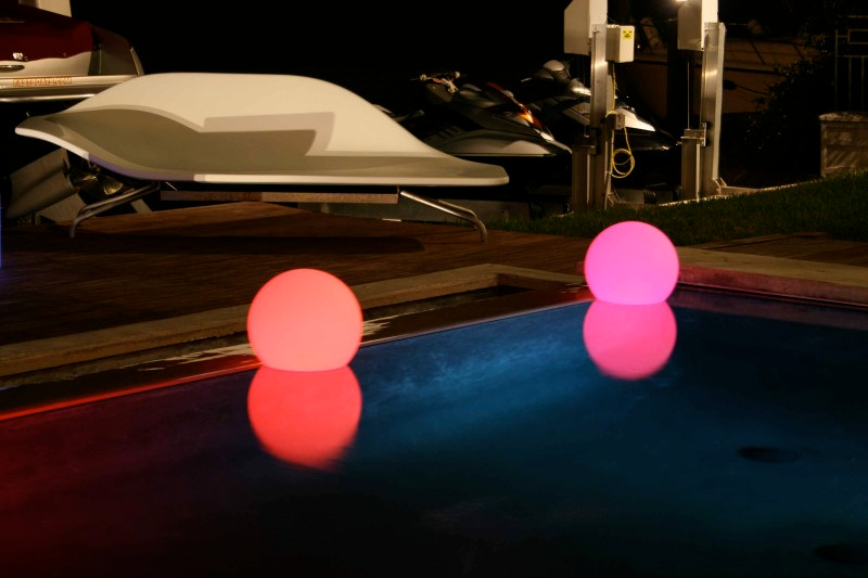 Noleggio Lampada Ball a Milano